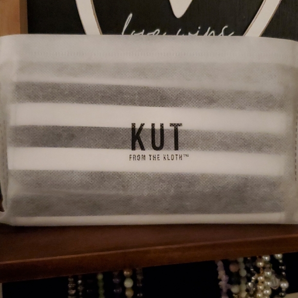 Wallet - Picture 5 of 5